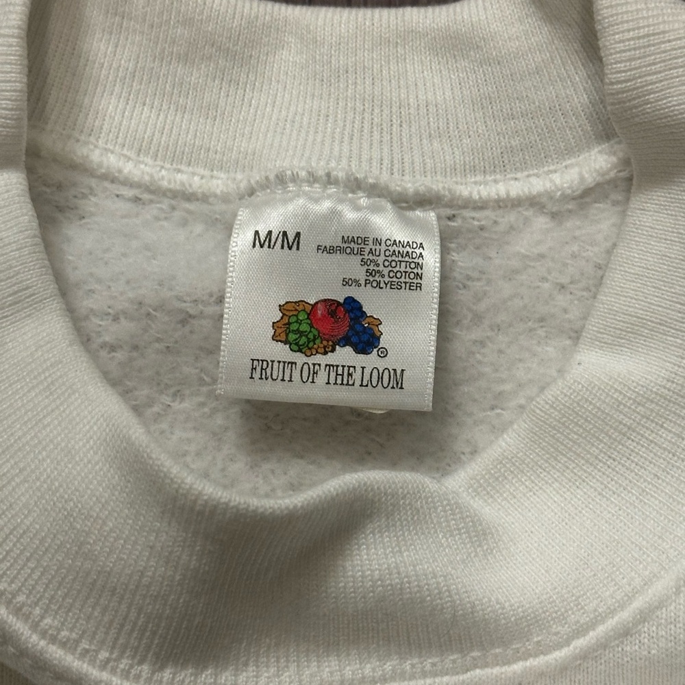 Vintage Victoria Embroidered Crewneck Sweater - Picture 3 of 4